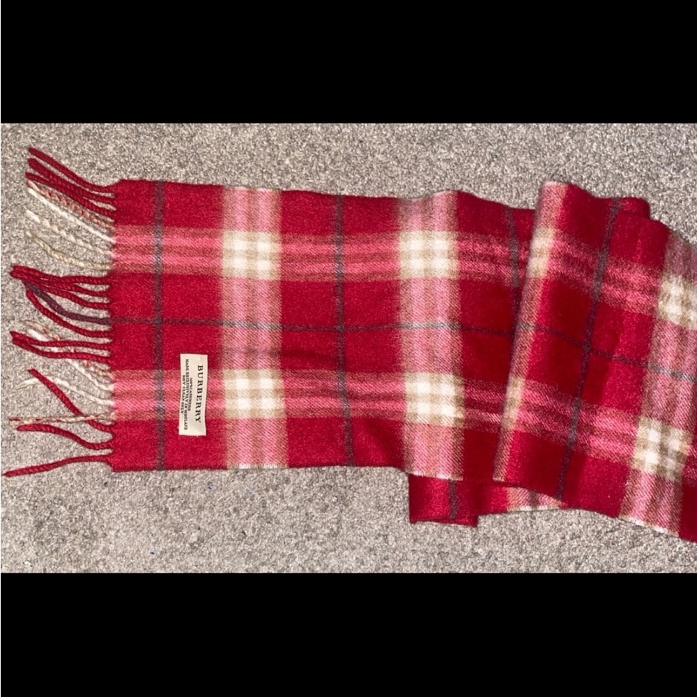 Burberry red check scarf made in Scotland - Picture 2 of 4